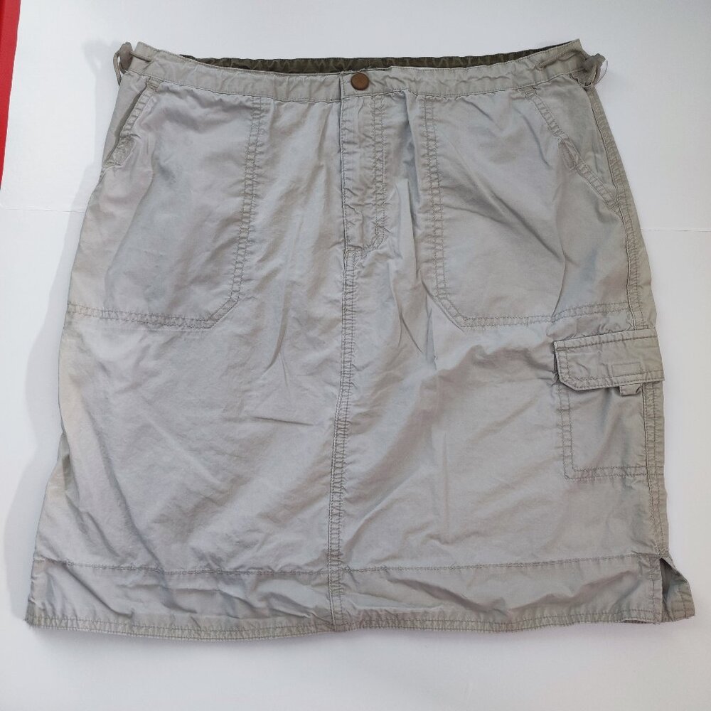 Columbia outdoor / street wear midi skirt cream colour women's size M